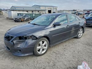 Toyota Camry BASE 2.5L 4 2010