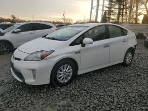 Toyota Prius 1.8L 4 2013