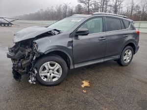 Toyota Rav4 LE 2.5L 4 2015