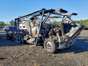 Peterbilt 389/520 15.0L 6 2015
