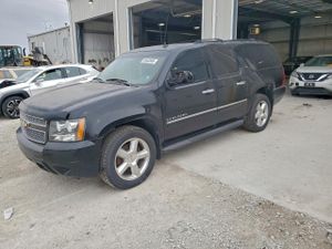 Chevrolet Suburban K1500 LTZ 5.3L 8 2011