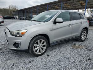 Mitsubishi Outlander SE 2.0L 4 2014