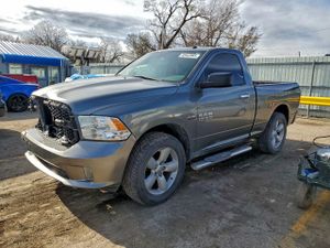RAM 1500 ST 5.7L 8 2013