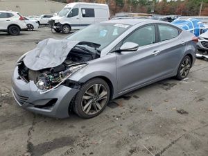 Hyundai Elantra SE 1.8L 4 2015