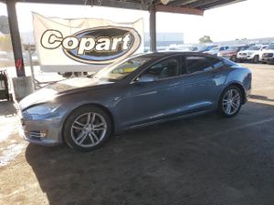 Tesla Model S 2013