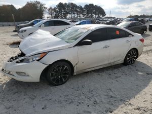 Hyundai Sonata SE 2.4L 4 2013