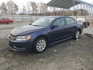 Volkswagen Passat S 1.8L 4 2015