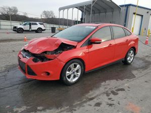 Ford Focus SE 2.0L 4 2014