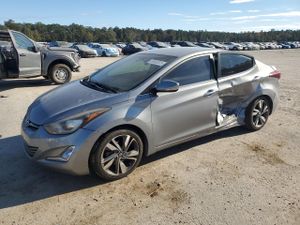 Hyundai Elantra SE 1.8L 4 2015