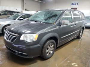 Chrysler Town & Country TOURING L 3.6L 6 2012