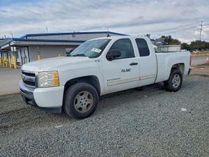 Chevrolet Silverado 1500 C1500 4.8L 8 2009