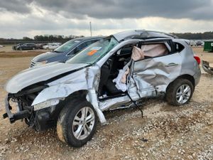 Nissan Rogue S 2.5L 4 2015