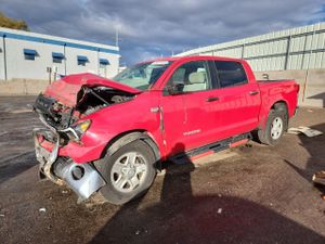 Toyota Tundra CREWMAX SR5 5.7L 8 2010