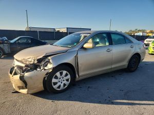 Toyota Camry BASE 2.5L 4 2010