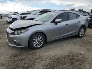 Mazda 3 TOURING 2.0L 4 2015