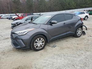 Toyota C-HR XLE 2.0L 4 2021