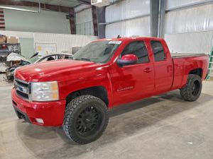 Chevrolet Silverado 1500 K1500 LTZ 5.3L 8 2011