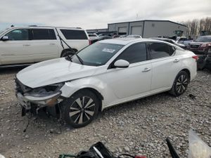 Nissan Altima SL 2.5L 4 2019