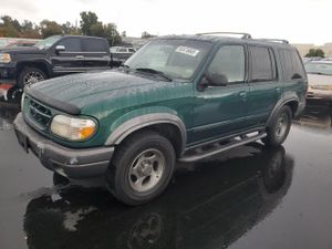 Ford Explorer XLT 4.0L 6 2000