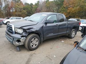 Toyota Tundra DOUBLE CAB SR5 4.6L 8 2012