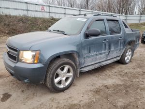 Chevrolet Avalanche LT 5.3L 8 2012