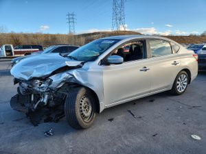Nissan Sentra S 1.8L 4 2015