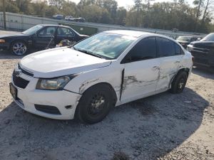 Chevrolet Cruze LS 1.8L 4 2013