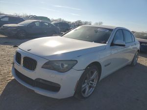 BMW 7 Series LXI 4.4L 8 2011
