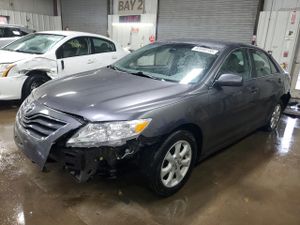 Toyota Camry BASE 2.5L 4 2011