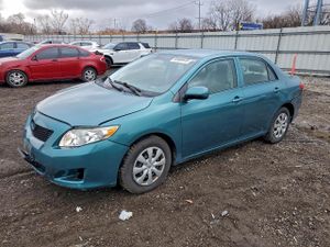 Toyota Corolla BASE 1.8L 4 2010