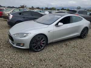 Tesla Model S 2014