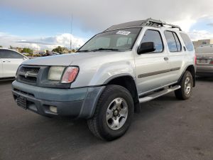 Nissan Xterra XE 3.3L 6 2001