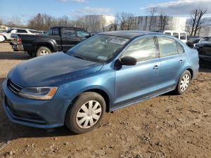 Volkswagen Jetta BASE 2 L 4 2015