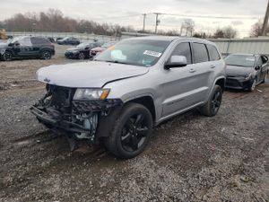 Jeep Grand Cherokee LAREDO 3.6L 6 2015
