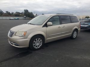 Chrysler Town & Country TOURING 3.6L 6 2013