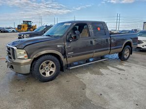 Ford F-350 SRW SUPER DUTY 6.0L 8 2005