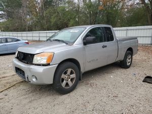Nissan Titan XE 5.6L 8 2009