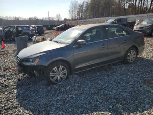 Volkswagen Jetta SE 2.5L 5 2013
