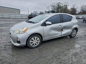 Toyota Prius 1.5L 4 2013