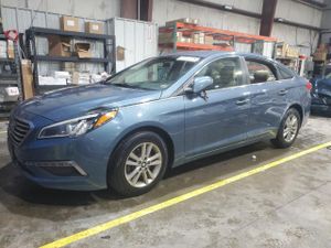 Hyundai Sonata SE 2.4L 4 2015