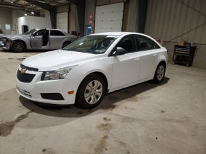 Chevrolet Cruze LS 1.8L 4 2014