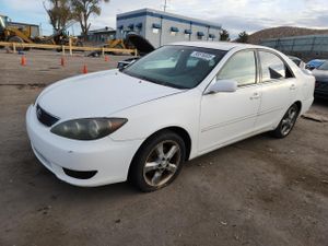 Toyota Camry SE 3.3L 6 2005