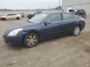 Nissan Altima BASE 2.5L 4 2010