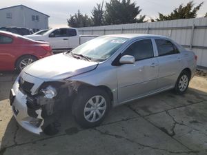 Toyota Corolla BASE 1.8L 4 2010