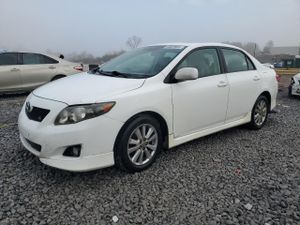 Toyota Corolla BASE 1.8L 4 2010