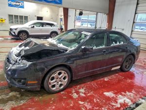 Ford Fusion SE 2.5L 4 2010