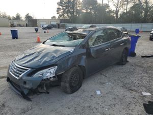Nissan Sentra S 1.8L 4 2015