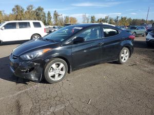 Hyundai Elantra GLS 1.8L 4 2013