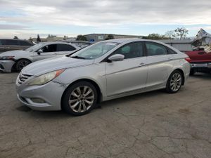 Hyundai Sonata SE 2.4L 4 2011
