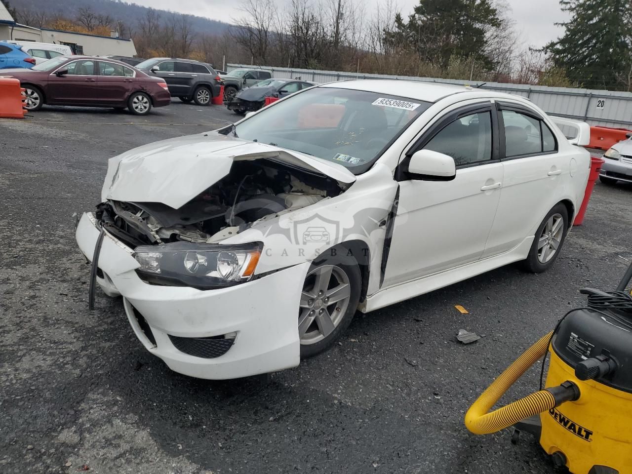 Mitsubishi Lancer SE 2.4L 4 2014